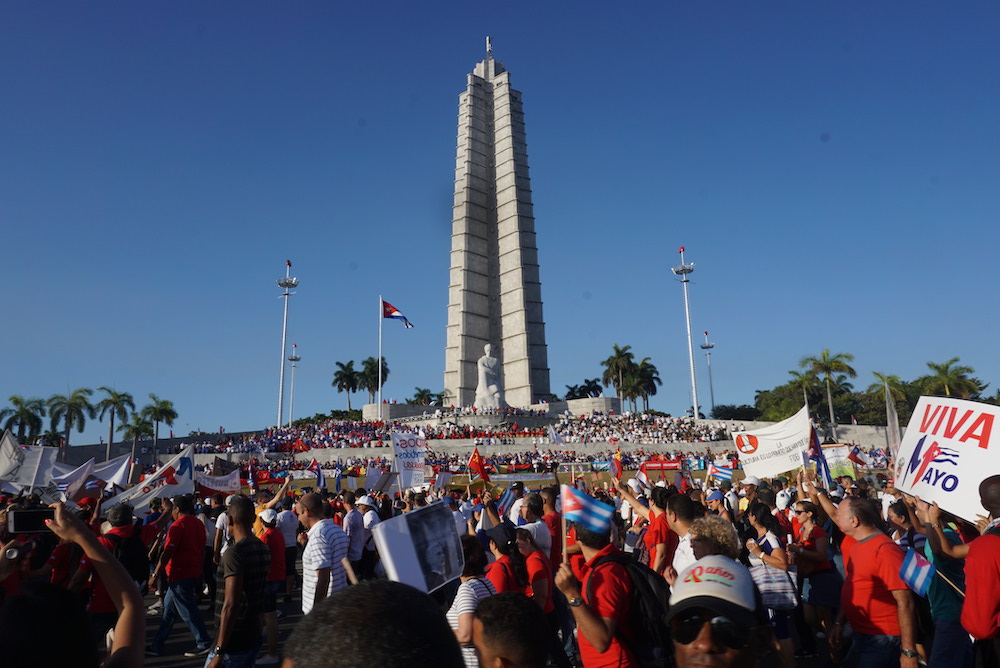 mano a mano una historia difícil  de cuba